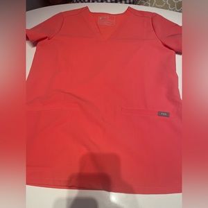 Figs Casma Scrub Top Coral